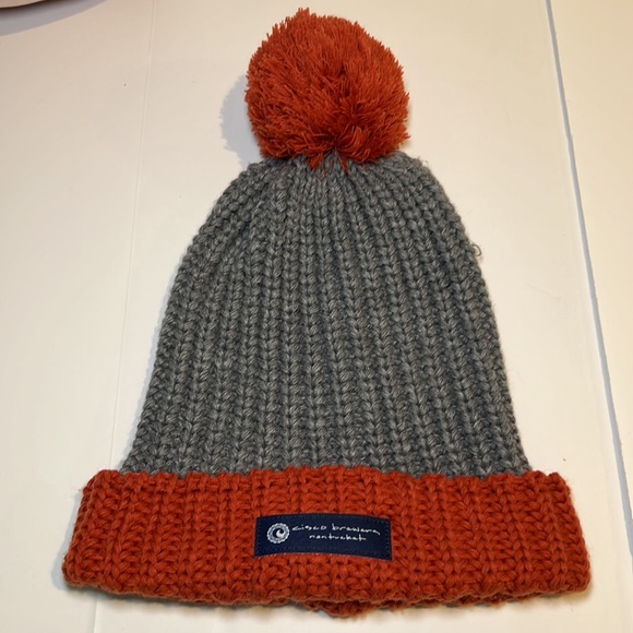 Cisco Brewers Oversized Pom Beanie Hat - Picture 4 of 7
